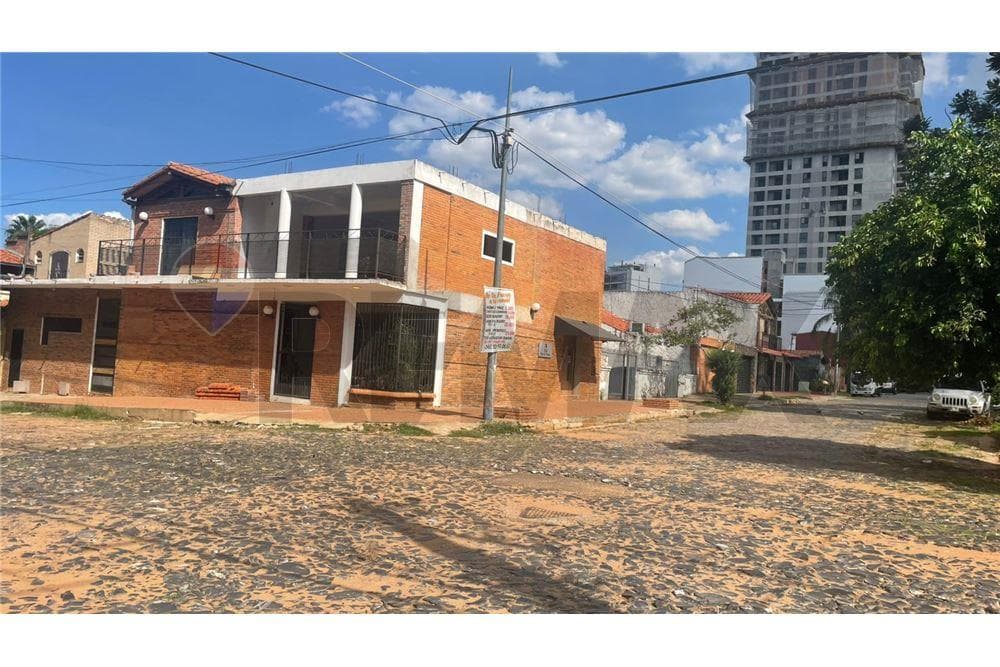 En Venta -Casa - Mburucuyá, Asunción, Paraguay