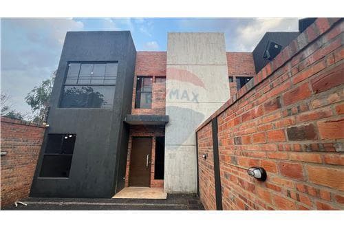 Duplex-Venta-PY Central Luque Cañada Garay, foto 1
