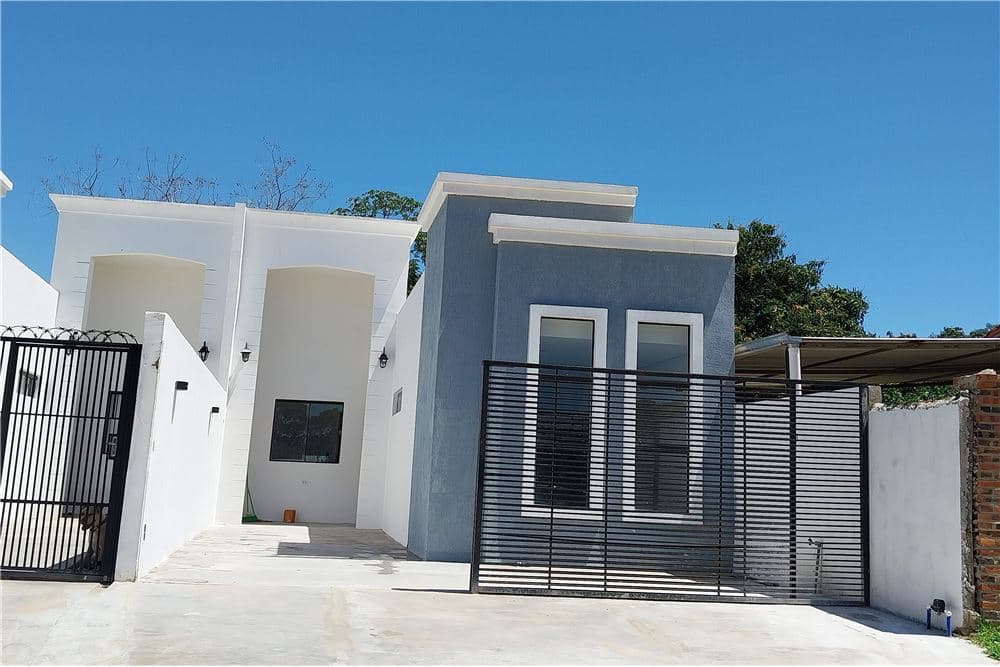 Se Vende Duplex Con Patio.en 1 Sola Planta.isla Bogado.Luque Zonasuper6laurelty