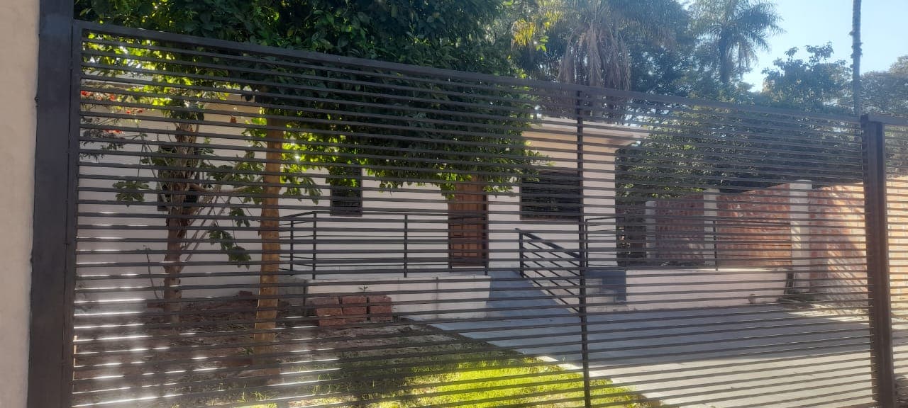 Ofertísima Puerto Pabla, Casa Amplia En Zona Tranquila