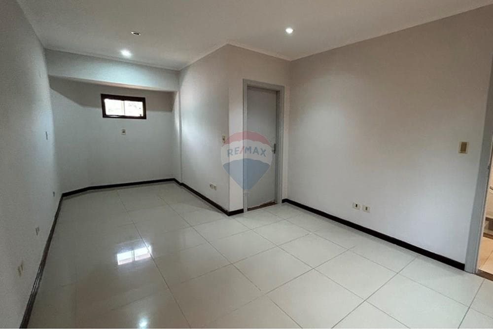 Casa Venta - San Lorenzo, foto 2