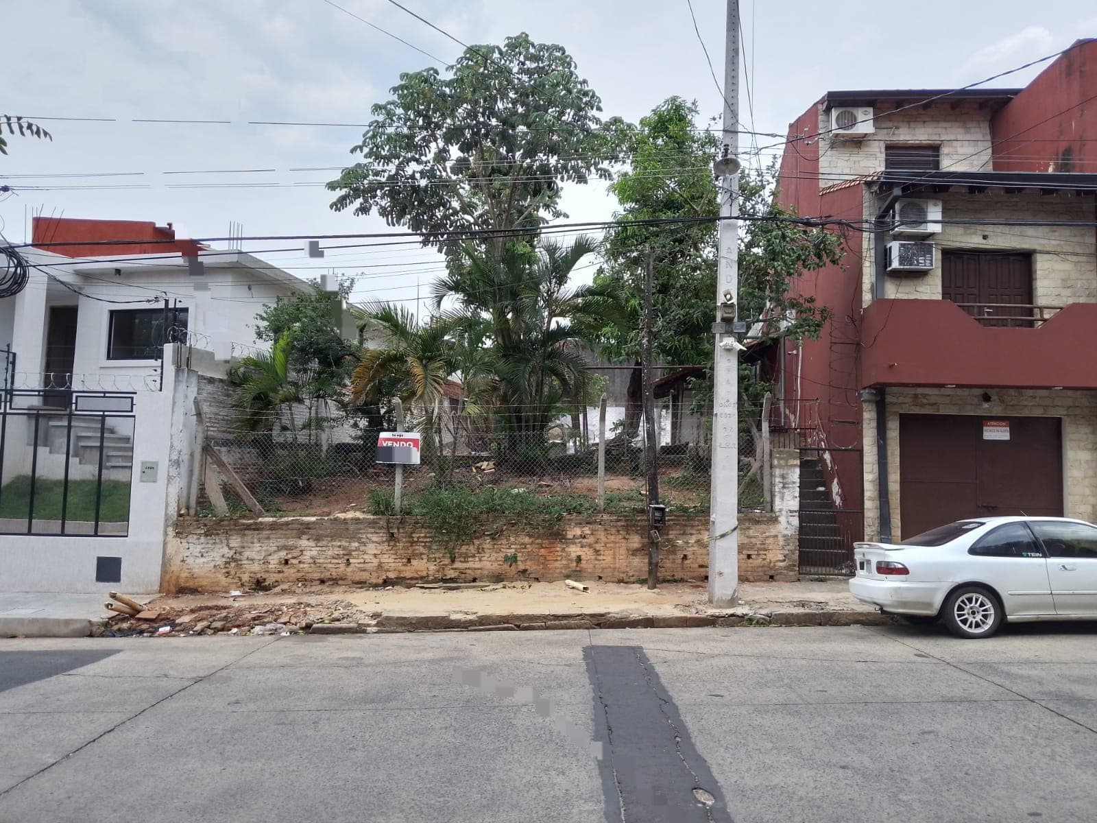 Vendo Terreno en Barrio San Vicente Zona Mercado 4
