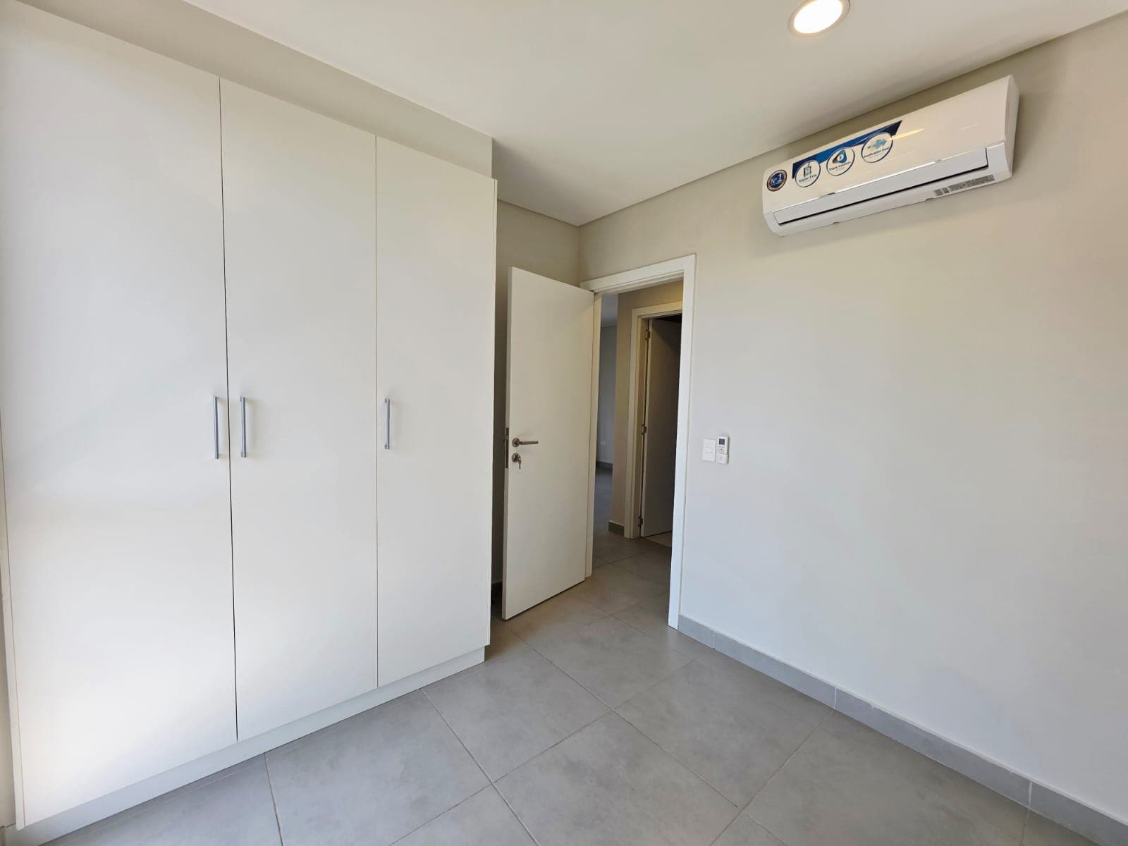 Departamento De 2 Dormitorios En Zona Molas López — foto 2