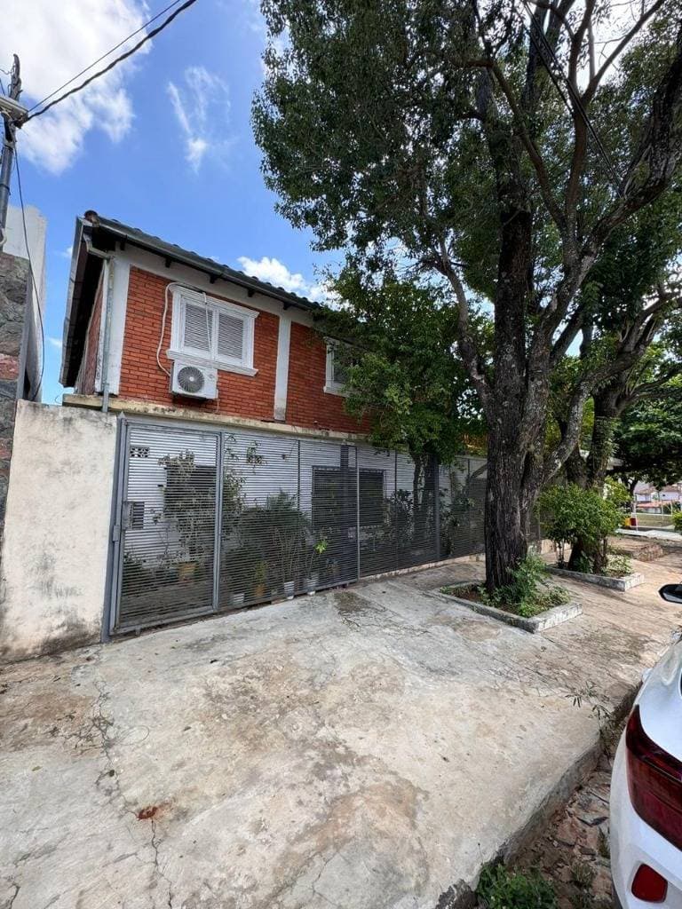 Terreno con casa a demoler, foto 2