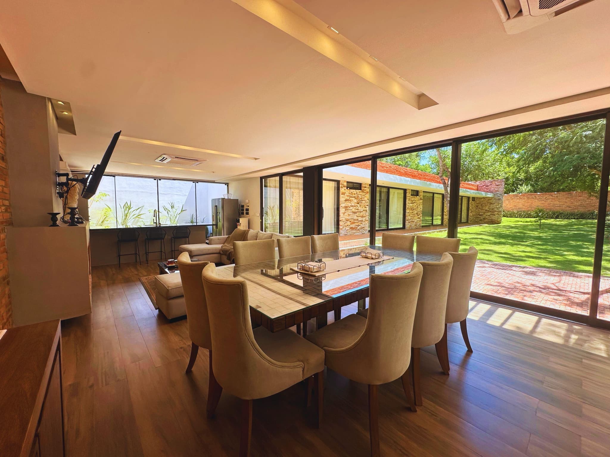 Gran residencia en San Bernardino!, foto 2