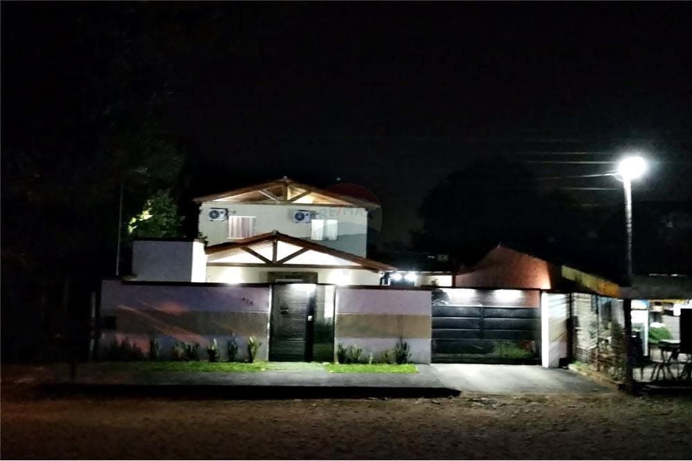 Vendo hermosa casa c/piscina-San Lorenzo