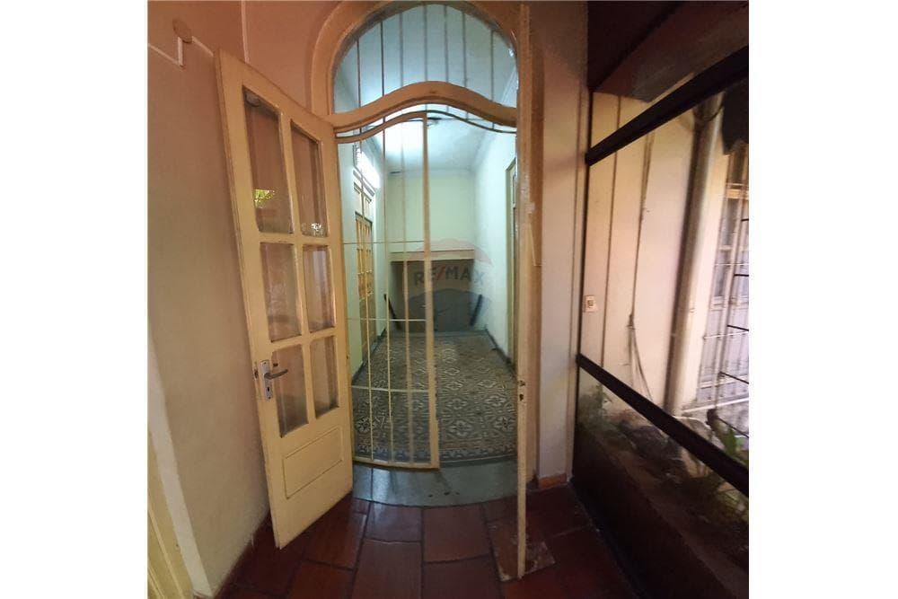 imponente residencia en esquina- Asunción, foto 3