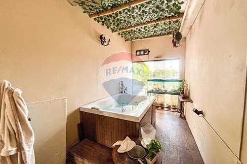 Casa-Venta-PY Asunción Salvador del Mundo, foto 3