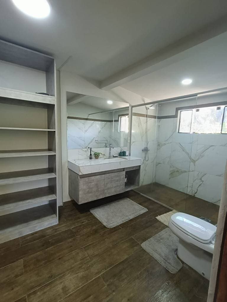 Casa en San Bernardino, foto 3