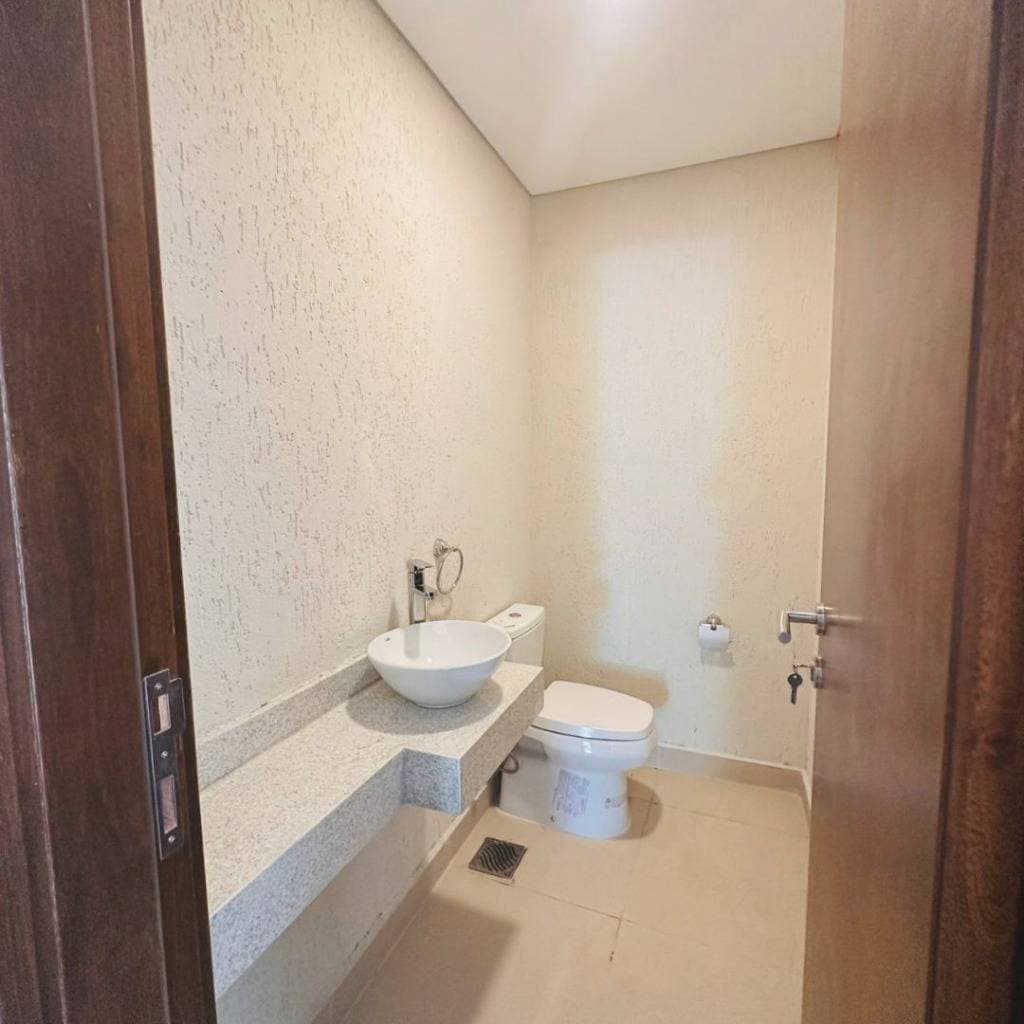 Residencia a estrenar de 3 niveles | barrio mburucuya, foto 5
