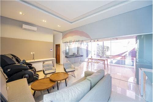 Casa-Venta-PY Asunción Barrio Jara