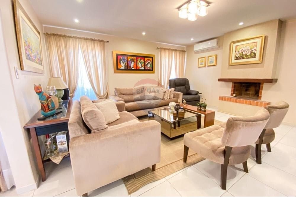 Vendo Casa esquina todo en una planta