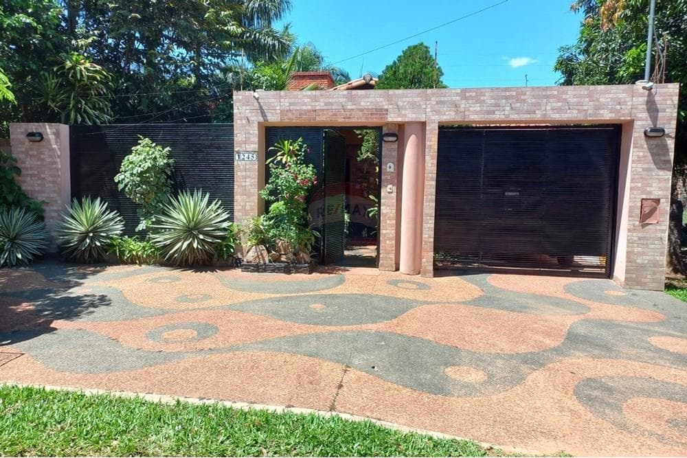casa en la ciudad de Luque/Zarate Isla, foto 1