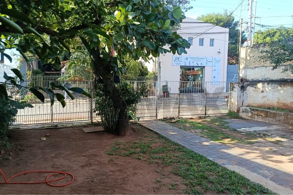 Propiedad en zona parque 14 1/2, foto 3