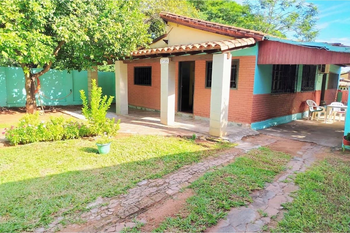 En venta casa a refaccionar en lambare, foto 3