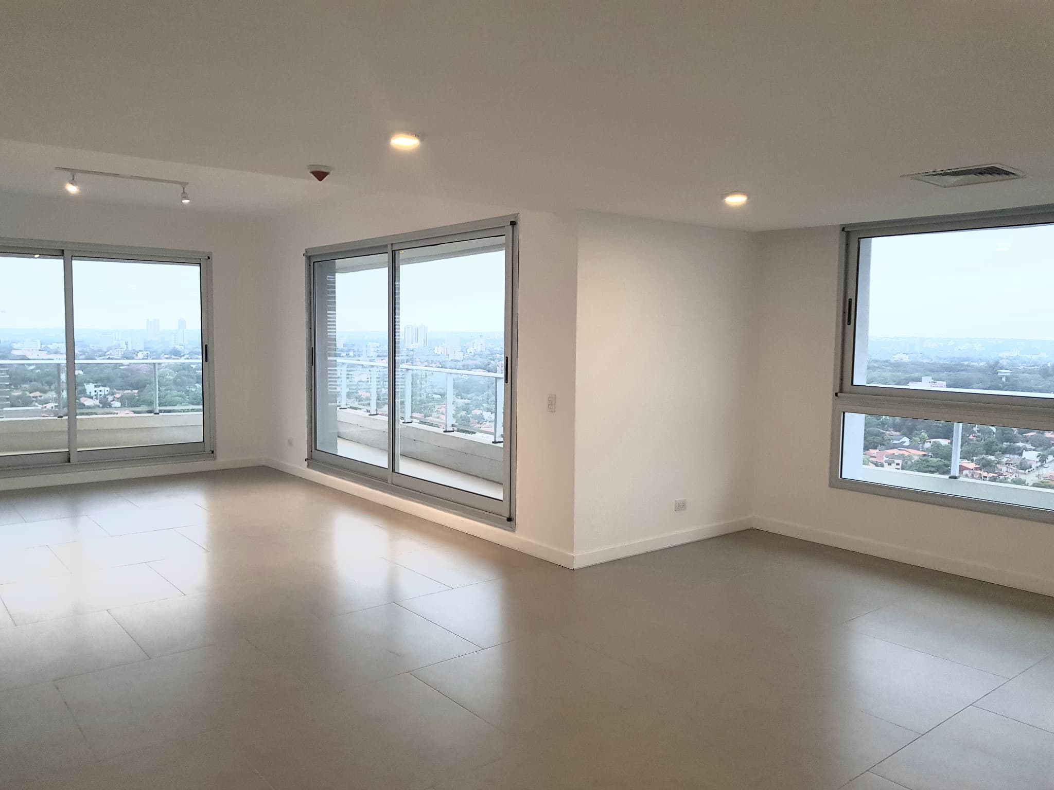 Palacio De Los Patos - Exclusivo Departamento en Venta, 2 Dormitorios de Lujo - Piso 22 R2 T1 — foto 4