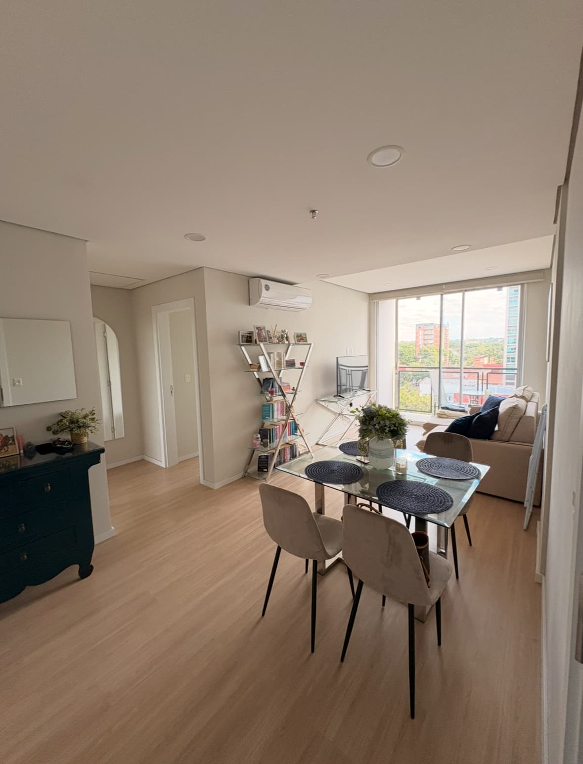 Hermoso Departamento Cerca Del Shopping Mariscal — foto 1