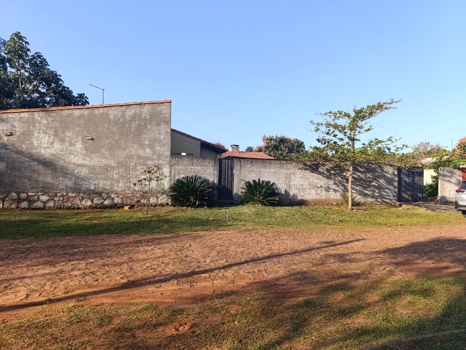 Casa con piscina en areguá, foto 1