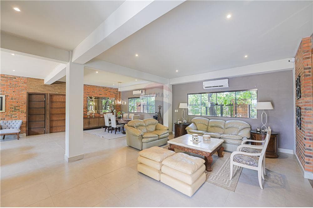 En venta imponente propiedad COLLEECTION a pasos del barrio Parques del YACHT, foto 2