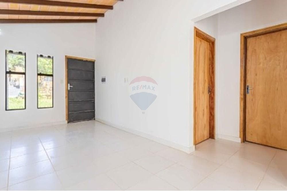 Casa - Venta - Paraguay Central Luque, invierte en un hogar cómodo!, foto 4
