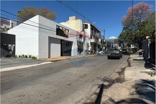 Local comercial de 1000 M2 en Villa Morra Asunción, foto 2