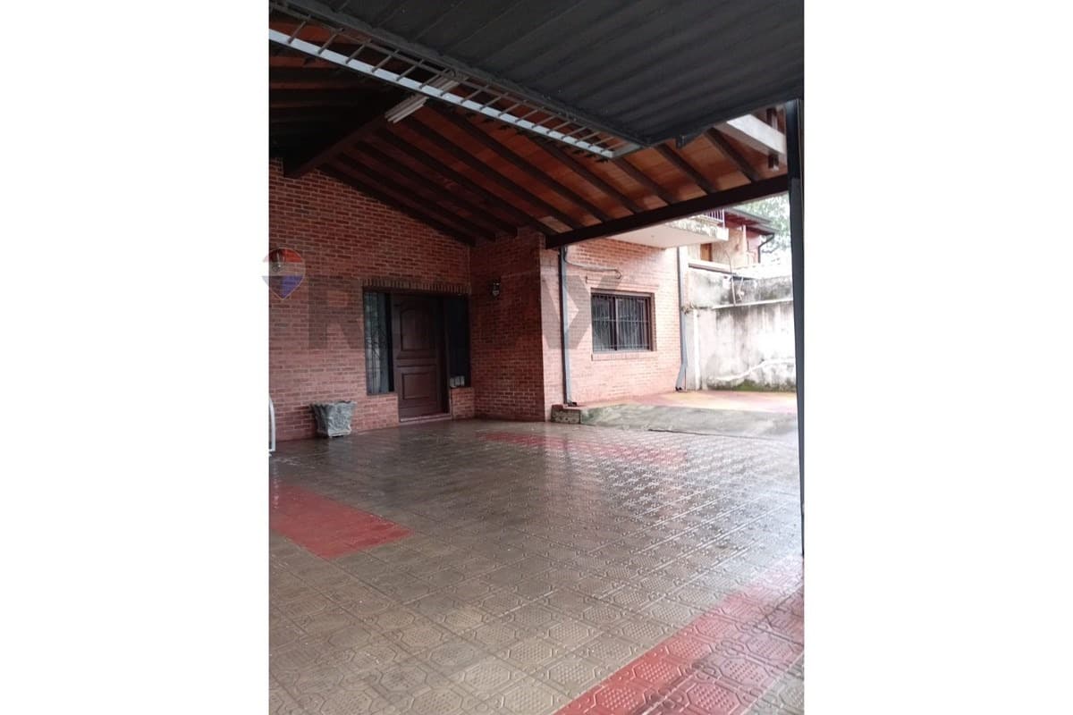 Casa - Alquiler - Lambaré, Central, Paraguay, foto 4