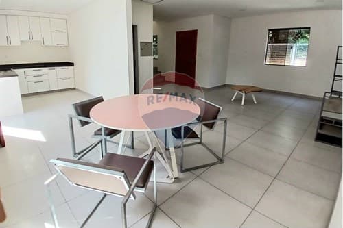 Casa-Venta-PY Central Luque — foto 2