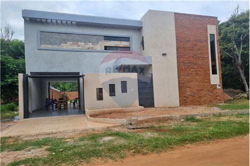 Hermosa casa con piscina en Luque!!, foto 3