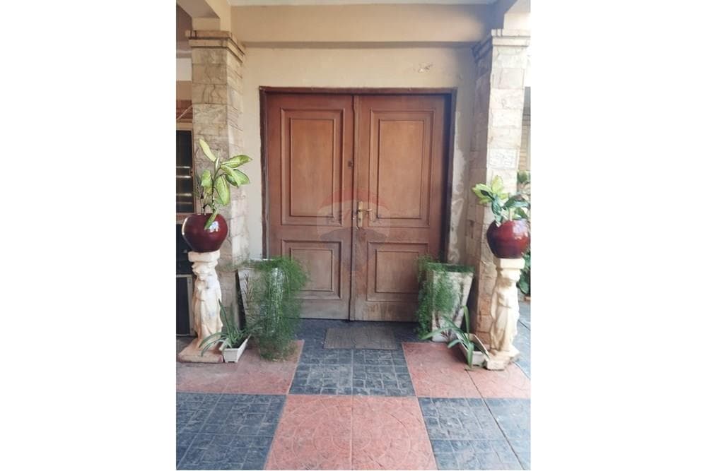 Residencia de Tres Plantas en San Lorenzo — foto 3