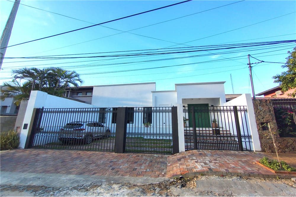 Alquiler de elegante residencia barrio Recoleta