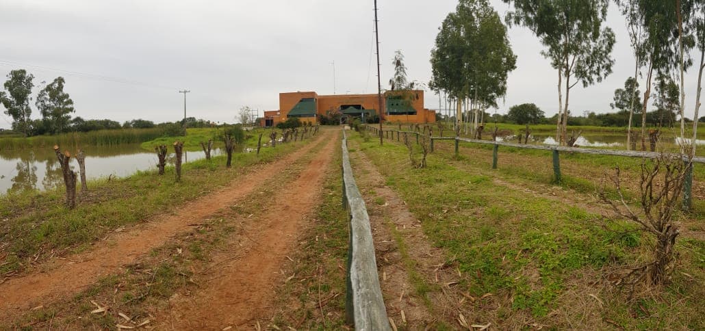 Fabrica La Pradera???? Sobre Ruta 9 (transchaco) Con Aprox. 10 Has, foto 3