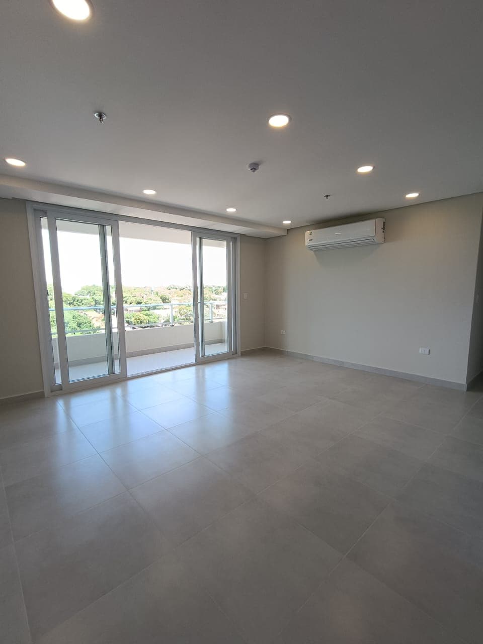 Departamento a estrenar de 2 habitaciones. Villa Morra. COD 037, foto 3