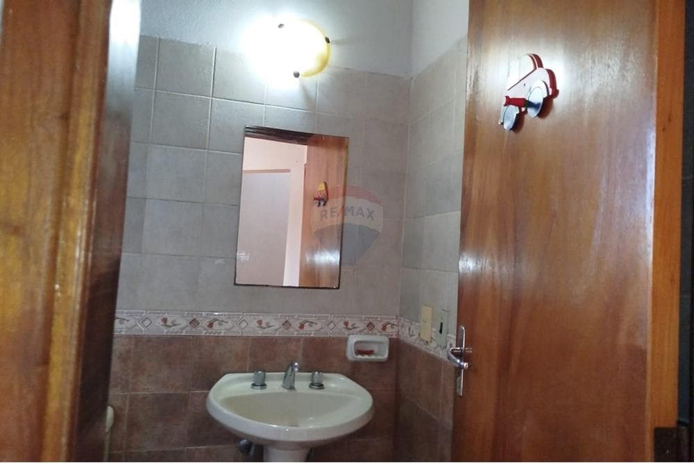 Casa en alquiler - Lambaré, barrio valle apu´a, foto 4