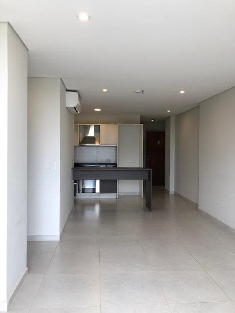 Alquiló Dpto Zona Mburucuya 2 Habitaciones — foto 4