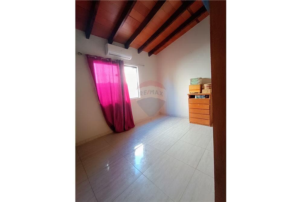 Hermoso chalet en venta en Isla Bogado, foto 4