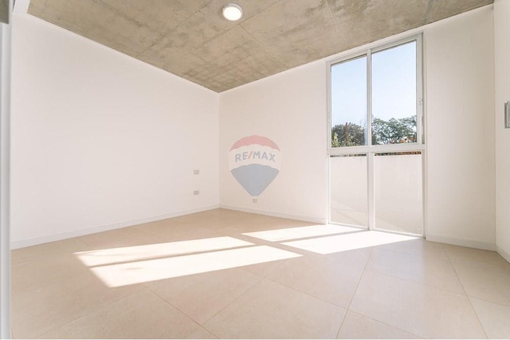 Duplex - Alquiler - Luque, Paraguay, foto 4