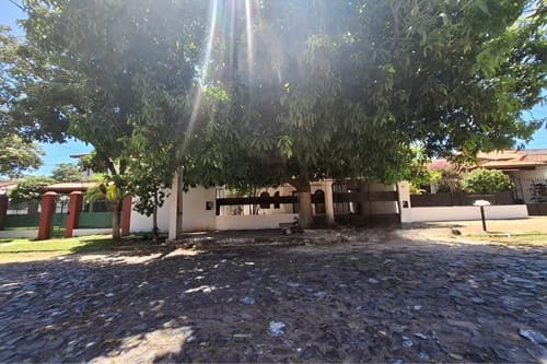 Alquilo residencia -asuncion-barrio obrero