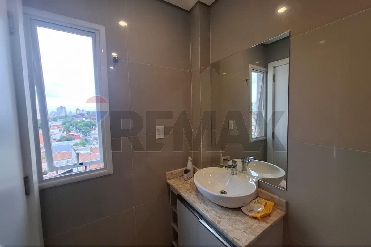 Departamento - Alquiler - Las Mercedes, Asunción, Paraguay — foto 1