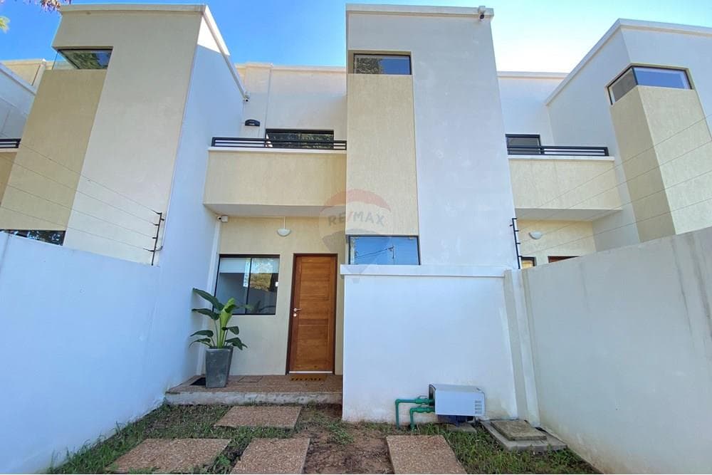 Vendo Duplex totalmente amoblado en Isla Bogado - Luque