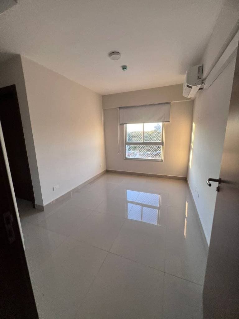 Departamento en Luque de 2 habitaciones, foto 5