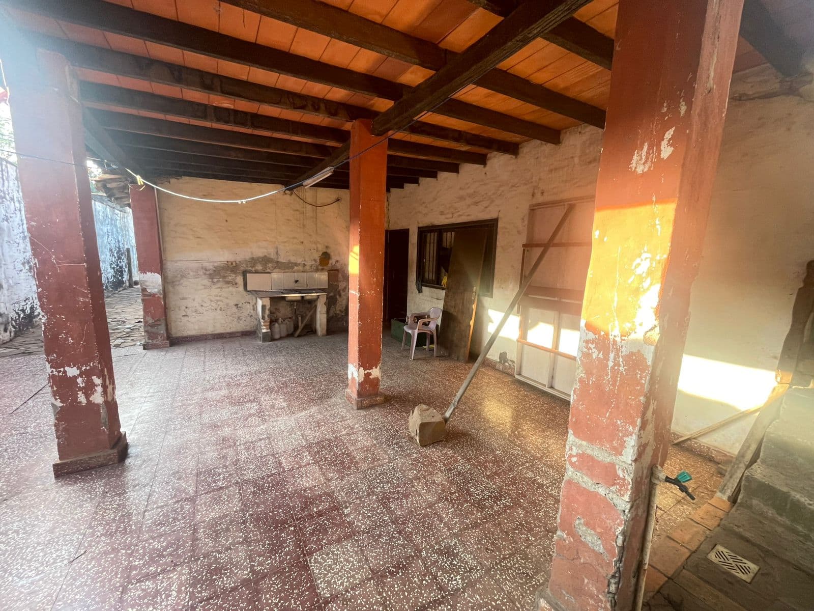Casa en Villa Elisa a refaccionar, foto 3
