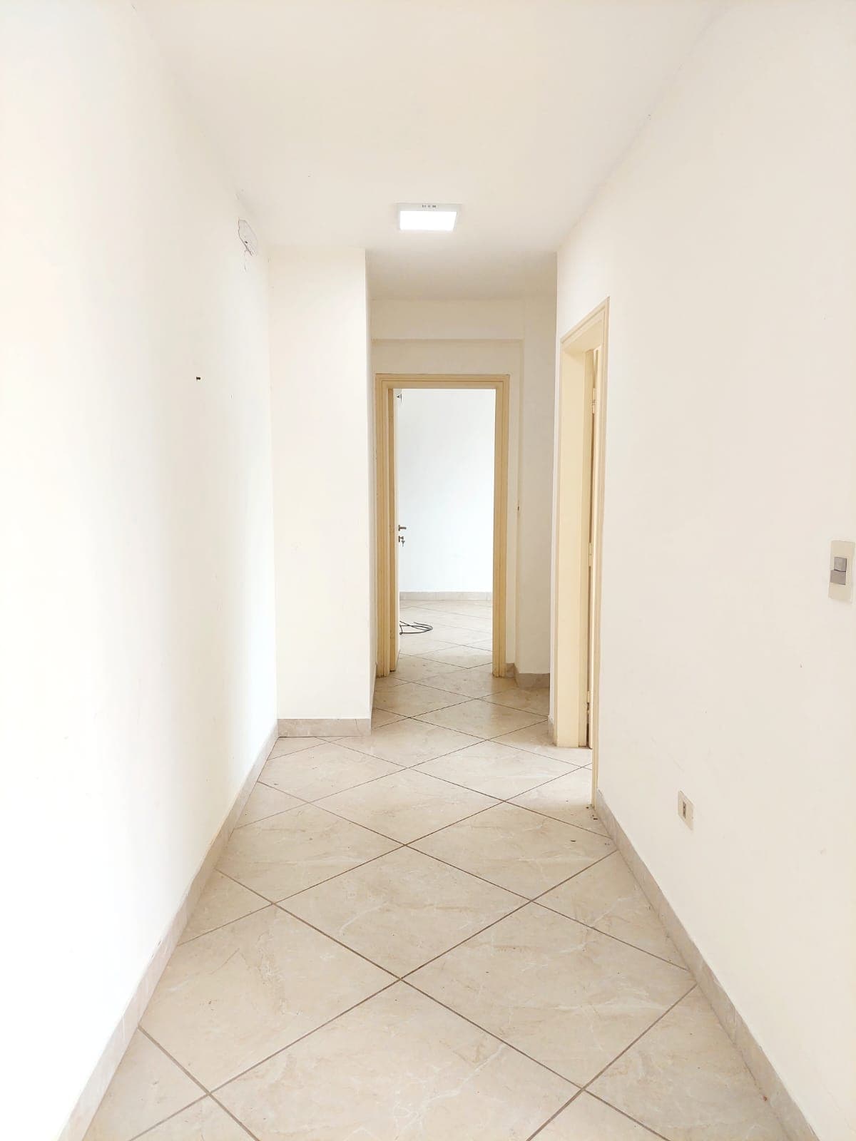 Departamento De 2 Habitaciones + área De Servicio, Zona FéLIX Bogado. cod 096, foto 2