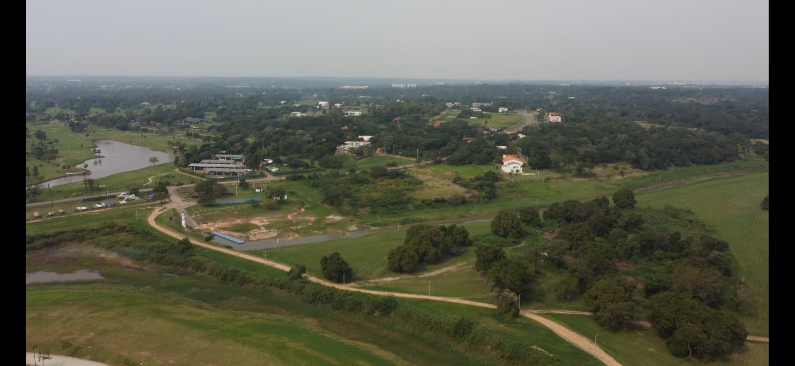 En venta importante terreno en barrio cerrado surubi´i, foto 3