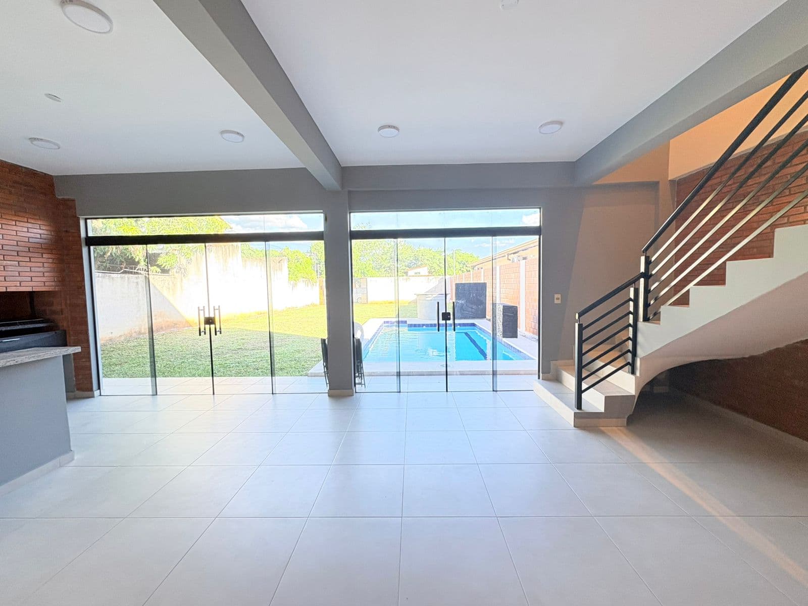 Casa con piscina a estrenar en Mariano R. Alonso — foto 2