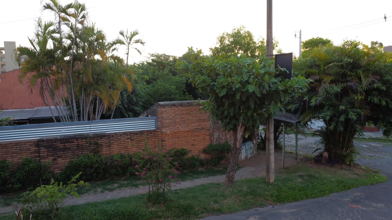 Se remata terreno en Bo Mburucuya, foto 4