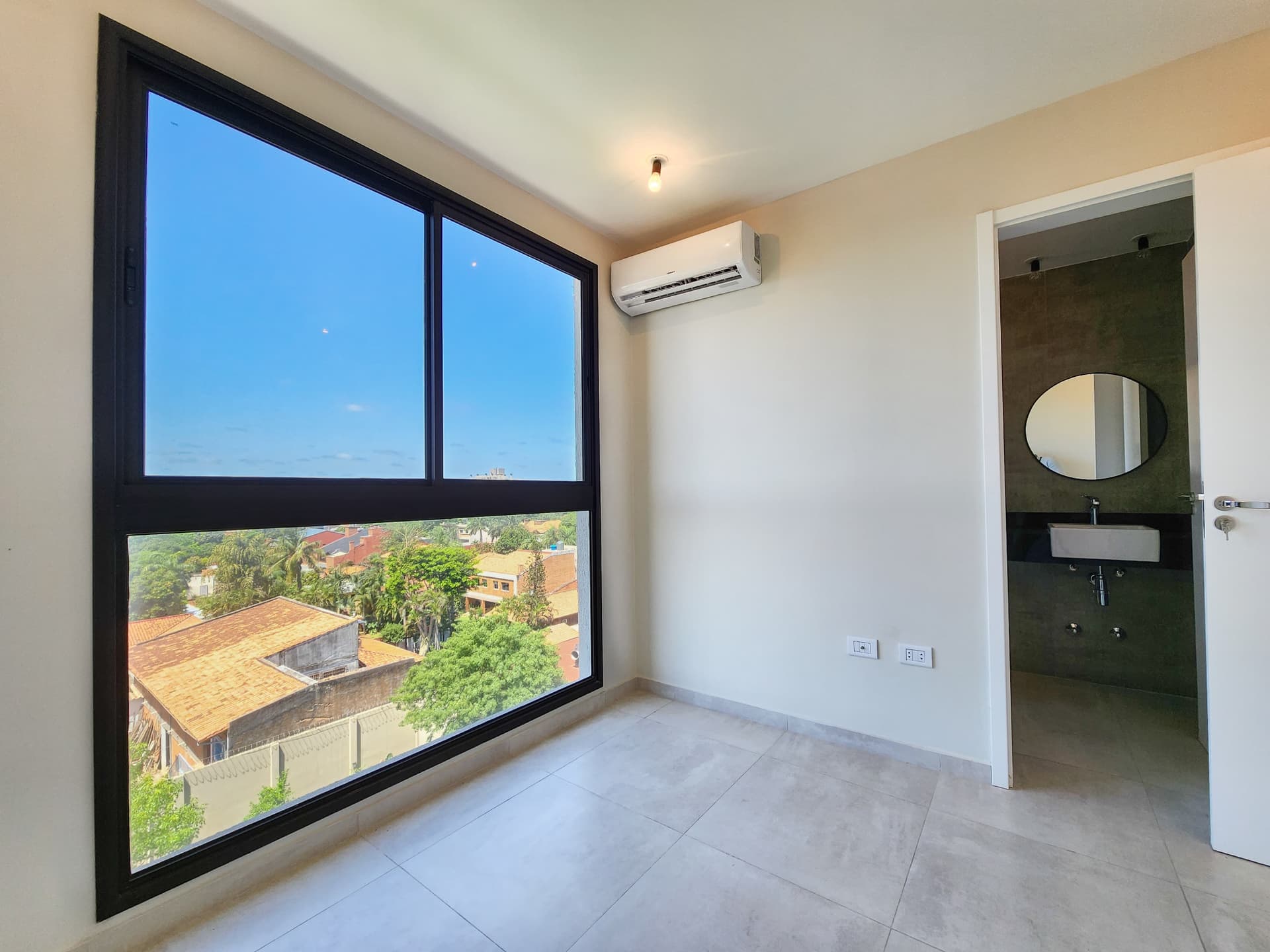 ¡En Venta! Espectacular apartamento en Los Laureles, Asunción, foto 5