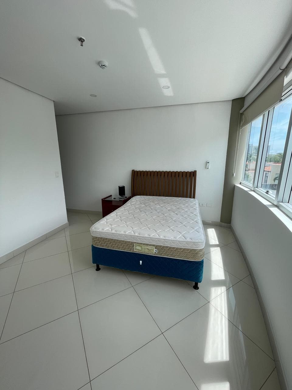 Villamorra - en alquiler departamento amoblado de 2 dormitorios - cochera, foto 4