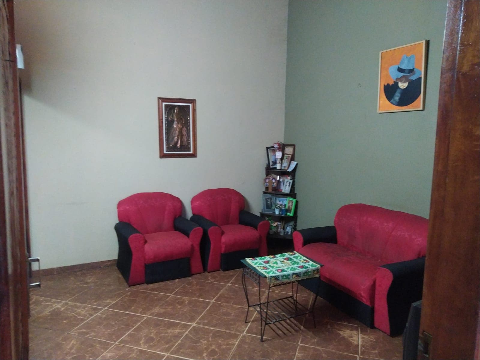 Casa sobre asfalto‼ en Luque - barrio mora cue - villa policial, foto 2