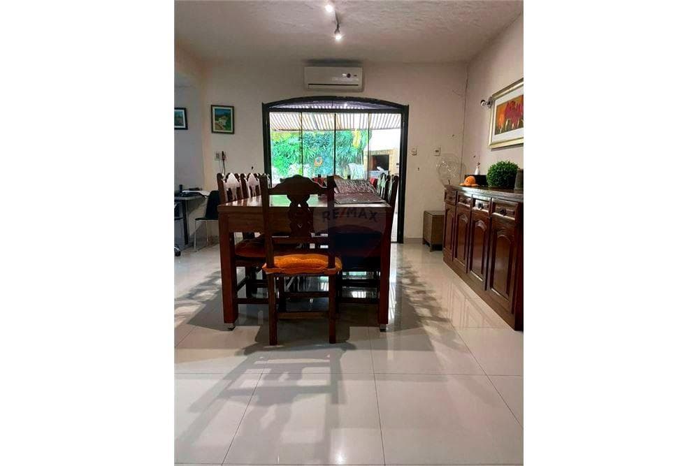 Amplia casa en b° villa aurelia, foto 3