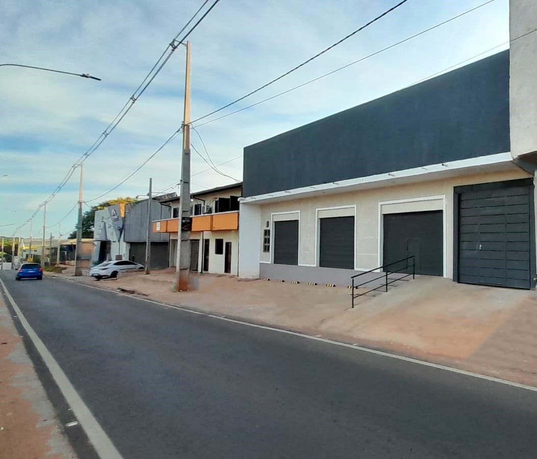 Salon comercial en Villa Elisa, foto 1